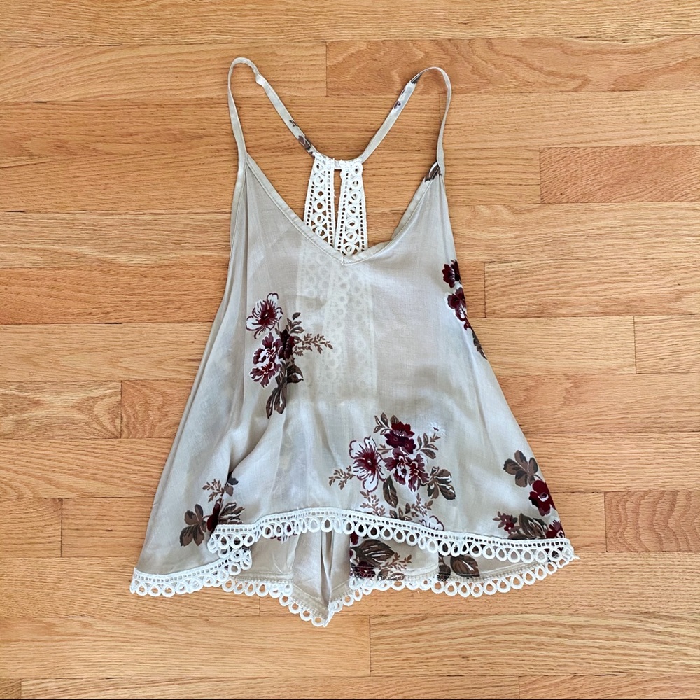 Floral top